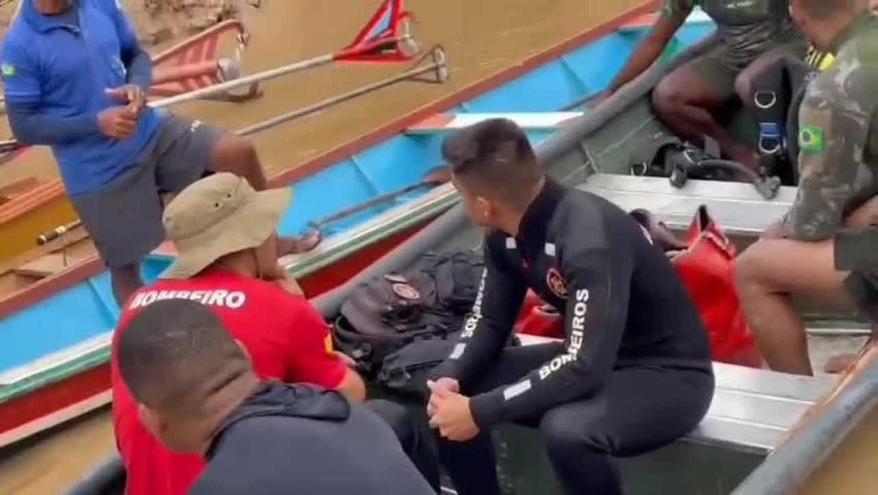 Homem passa mal, cai de canoa e some nas águas do Rio Juruá em cidade isolada do Acre